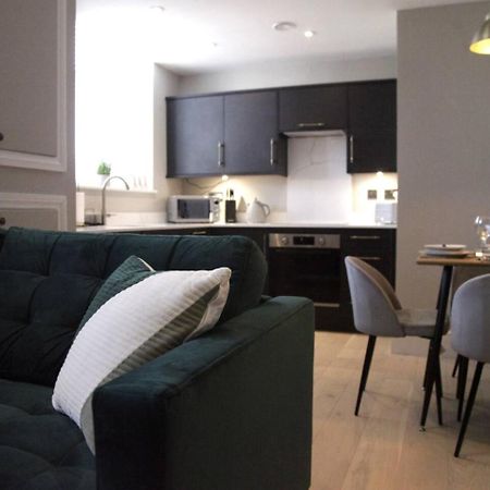 Pass The Keys Apartment 3 Old Conservative Club In Historic Town كارنارفون المظهر الخارجي الصورة