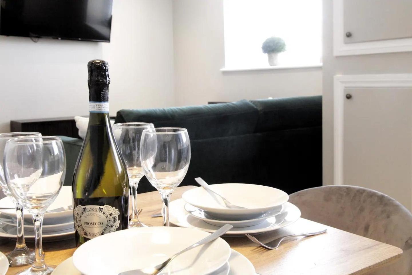 Pass The Keys Apartment 3 Old Conservative Club In Historic Town كارنارفون المظهر الخارجي الصورة